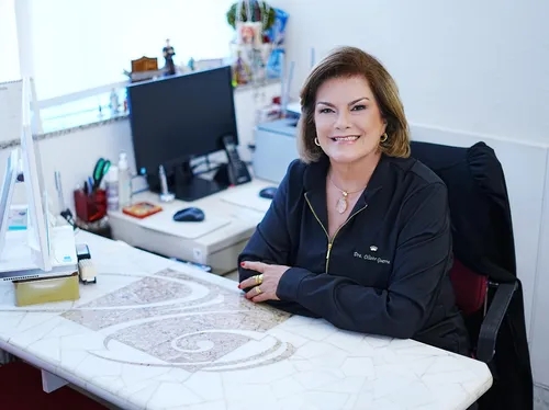 
          Imagem ilustrativa da imagem Técnica indolor no combate ao envelhecimento
          