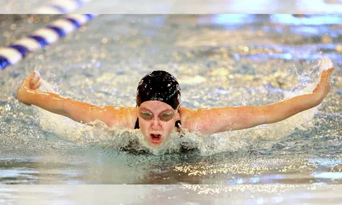 
          Imagem ilustrativa da imagem Torneios de natação no Aest
          