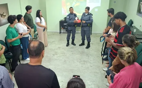 
          Imagem ilustrativa da imagem Treinamento em escolas para ambiente mais seguro
          
