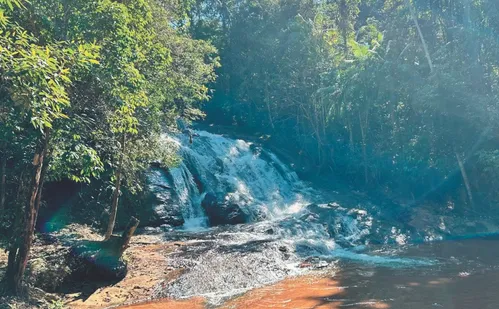 
          Imagem ilustrativa da imagem Alfredo Chaves: Um paraíso para quem ama cachoeiras
          