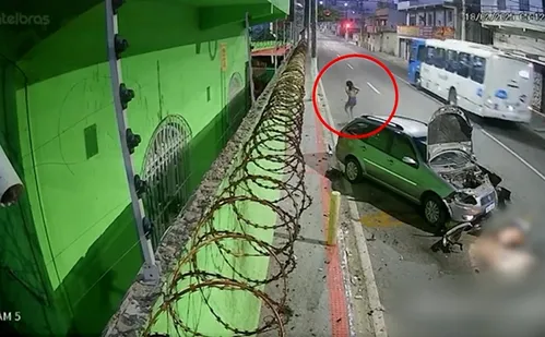 
          Imagem ilustrativa da imagem VÍDEO I Mulher morre após acidente e família busca respostas
          