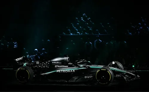 
          Imagem ilustrativa da imagem Veja as pinturas de todos os novos carros da Fórmula 1 em 2025
          