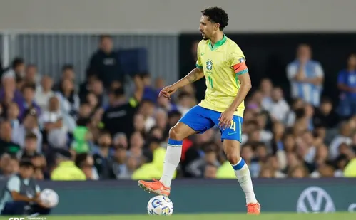 
          Imagem ilustrativa da imagem "Vexame" e "derrota certa": leitores de A Tribuna opinam sobre a Seleção Brasileira
          