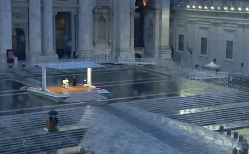 
          Imagem ilustrativa da imagem Vídeo: Papa Francisco rezou sozinho na pandemia na Praça São Pedro
          