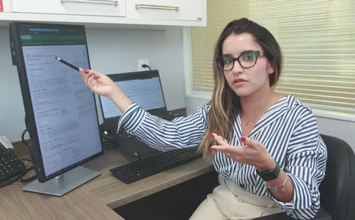 
          Imagem ilustrativa da imagem Violência contra a mulher: crime com inteligência artificial vai ter pena maior
          