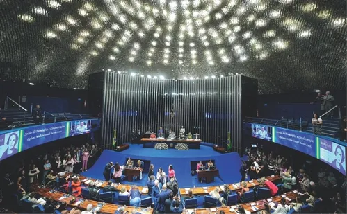 
          Imagem ilustrativa da imagem Violência contra mulher: tornozeleira eletrônica para “vigiar” agressores
          