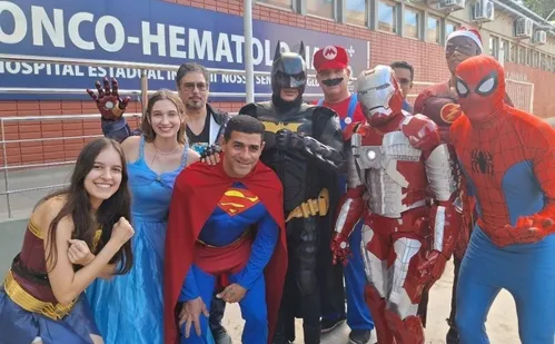 
          Imagem ilustrativa da imagem Voluntariado: super-heróis unidos para ajudar crianças com câncer
          