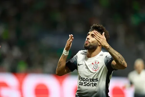 
          Imagem ilustrativa da imagem Yuri Alberto sobe degraus e vira ídolo do Corinthians após título do Paulistão
          