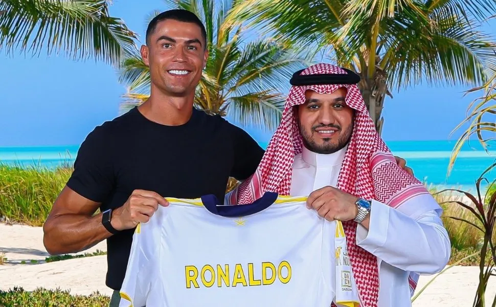 Imagem ilustrativa da imagem Al-Nassr anuncia a renovação com Cristiano Ronaldo até 2027; veja os detalhes