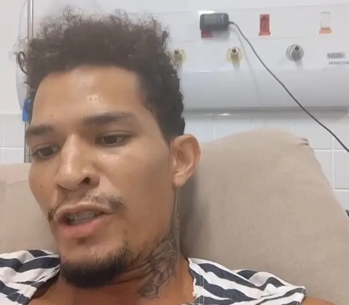 Imagem ilustrativa da imagem Ambulante baleado por delegado em Noronha vai ter que amputar a perna