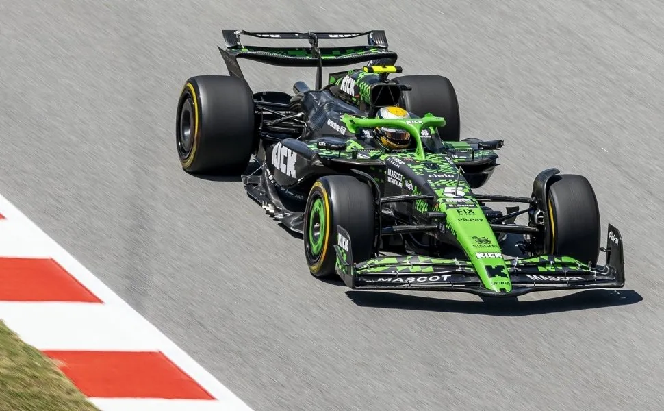 Imagem ilustrativa da imagem Bortoleto faz seu melhor grid na F1, e Piastri é pole