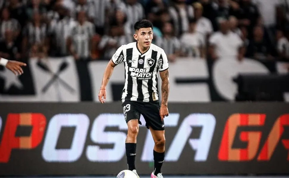 Imagem ilustrativa da imagem Botafogo é condenado a pagar R$ 117 milhões de multa por calote ao contratar Almada