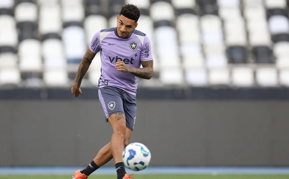 Imagem ilustrativa da imagem Botafogo faz "jogo de despedida" antes de viajar para o Super Mundial de Clubes