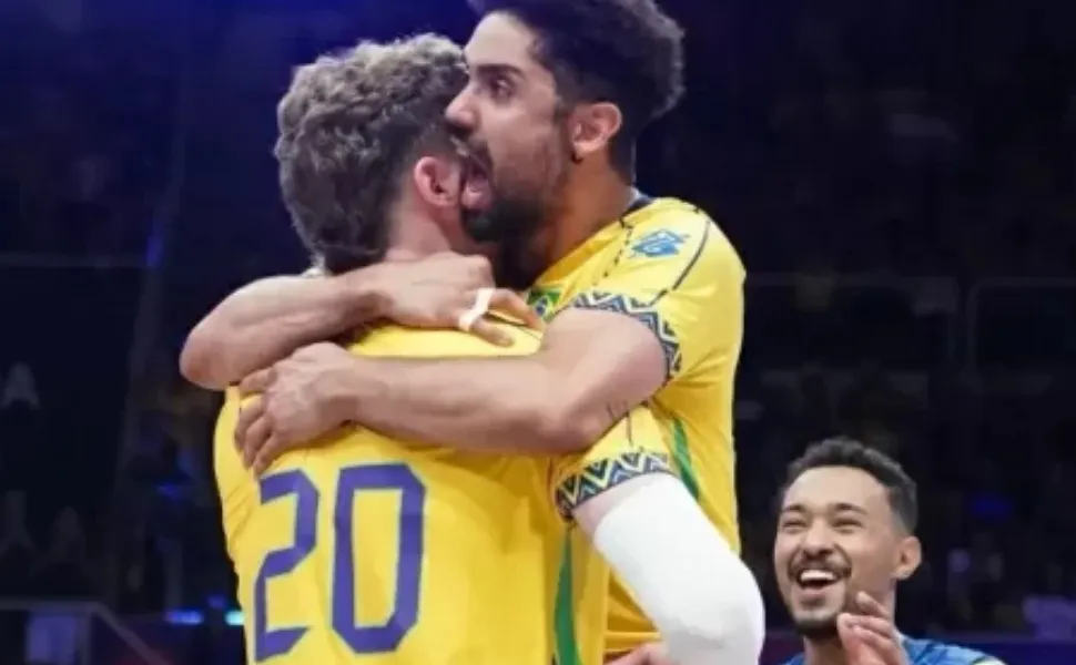 Imagem ilustrativa da imagem Brasil faz seu melhor jogo na Liga das Nações de vôlei e vence Eslovênia