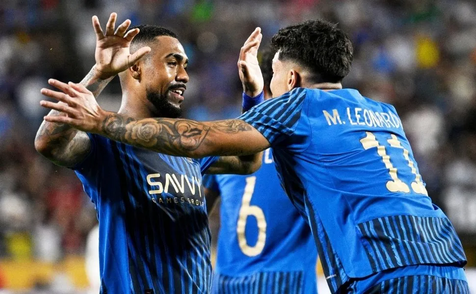 Imagem ilustrativa da imagem Brasileiros decidem, e Al Hilal elimina o City em jogo de reviravoltas