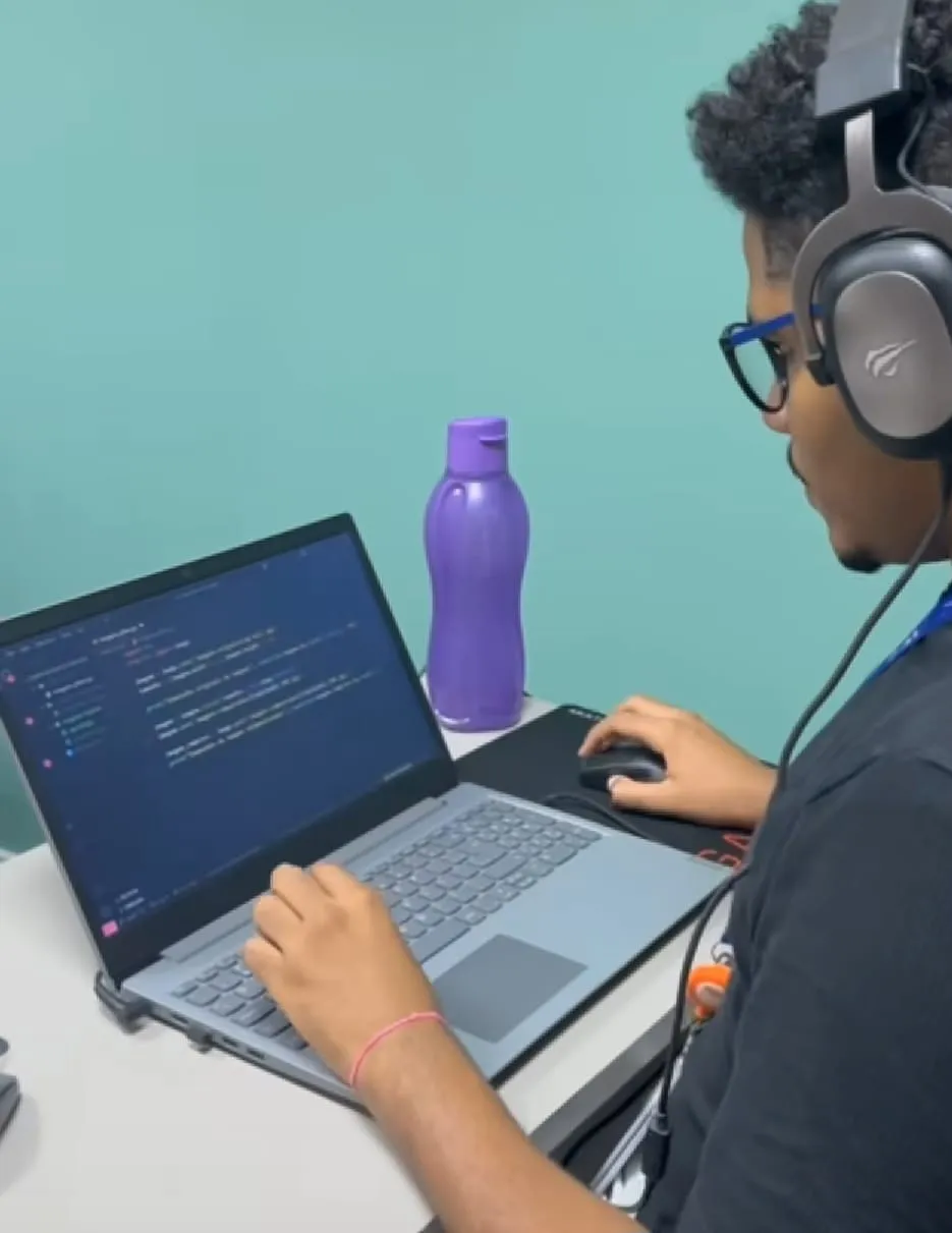 Imagem ilustrativa da imagem Cesar School abre 5 mil vagas gratuitas em cursos de tecnologia