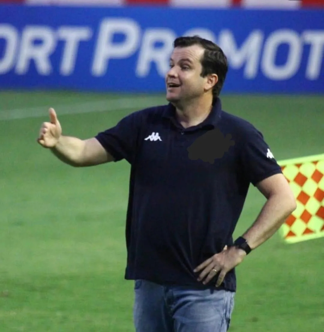 Imagem ilustrativa da imagem Confirmado. Daniel Paulista é o novo técnico do Sport
