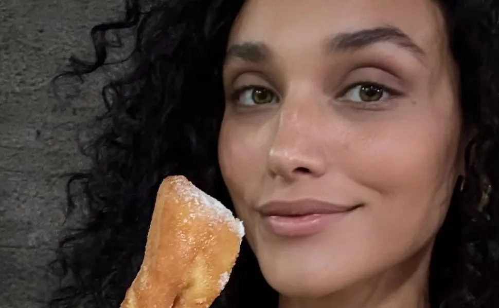 Imagem ilustrativa da imagem Débora Nascimento diz ao vivo que é bissexual e surpreende