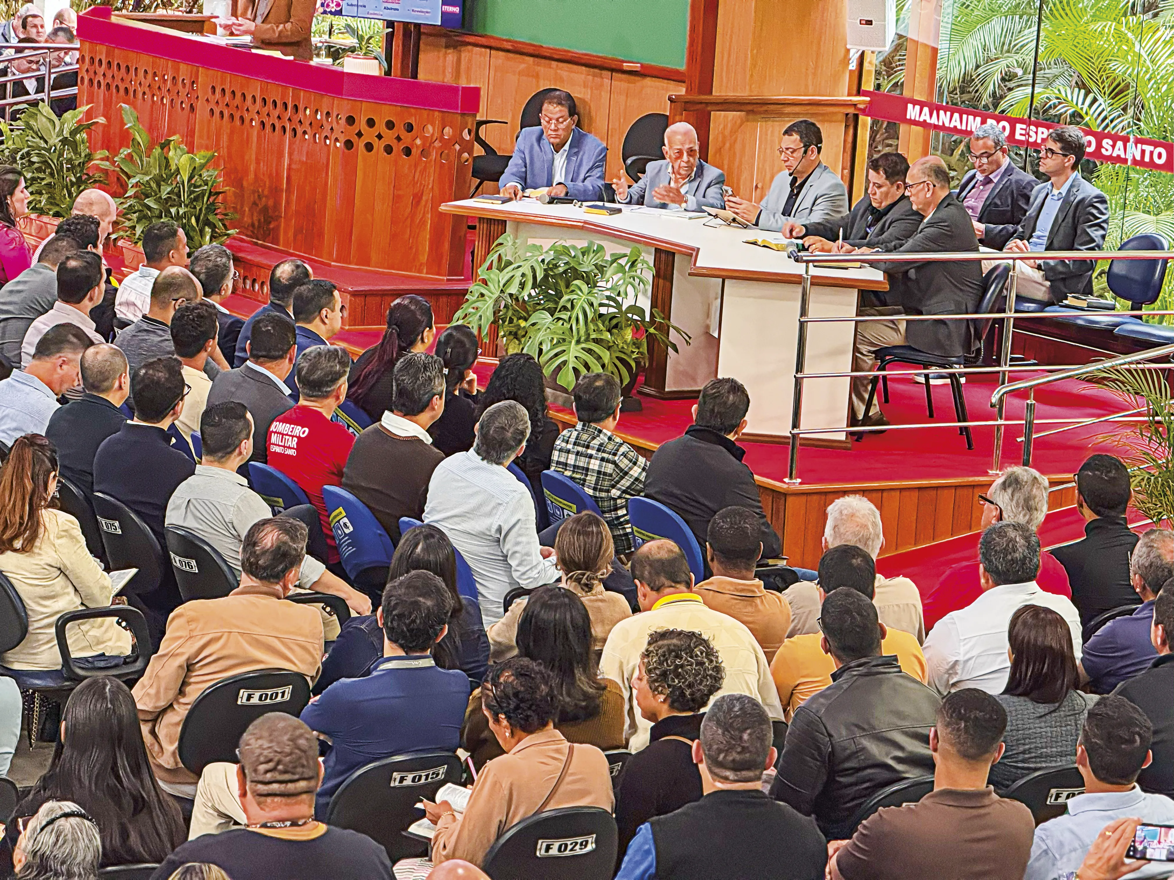 Imagem ilustrativa da imagem ENTRE A VOCAÇÃO E A CARREIRA: PASTORES VOLUNTÁRIOS DA IGREJA CRISTÃ MARANATA