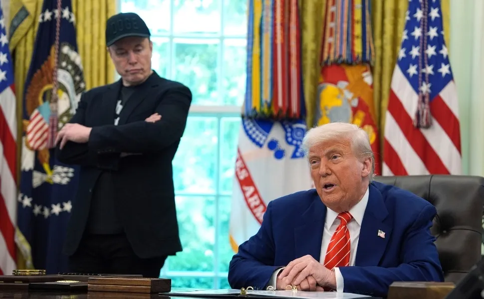 Imagem ilustrativa da imagem Elon Musk chama pacote de impostos e gastos de Trump de 'abominação'