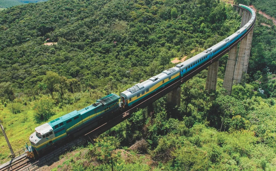 Imagem ilustrativa da imagem Ferrovia Vitória-Rio: mudança para evitar fracasso com a EF-118