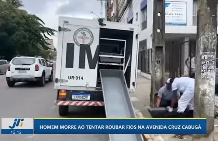 Imagem ilustrativa da imagem Homem morre de descarga elétrica ao tentar roubar fios no centro do Recife