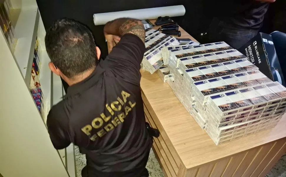Imagem ilustrativa da imagem Lojas que vendem cigarro eletrônico na mira da polícia no ES