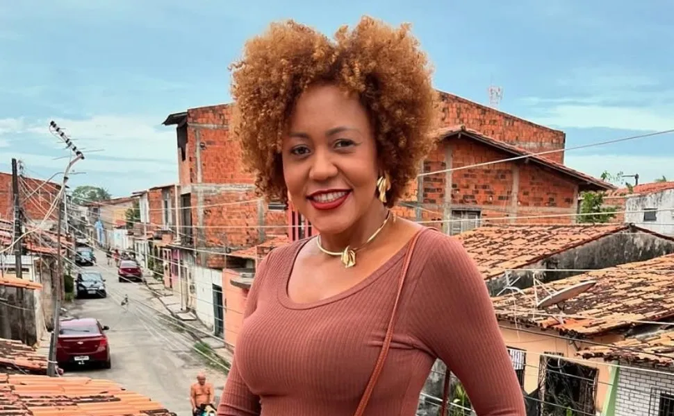 Imagem ilustrativa da imagem Morre cantora Alessandra Santos, representante da seresta, aos 46 anos