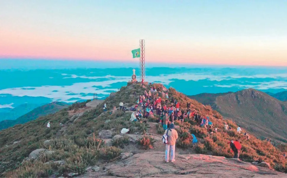 Imagem ilustrativa da imagem Novas regras para fazer trilha no Pico da Bandeira
