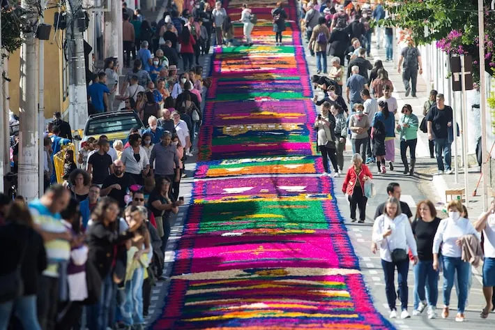 Imagem ilustrativa da imagem Onde acontecem as maiores celebrações de Corpus Christi?