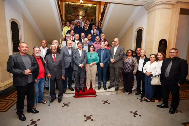 Imagem ilustrativa da imagem Pernambuco firma parceria com o Governo Federal e amplia oferta de microcrédito