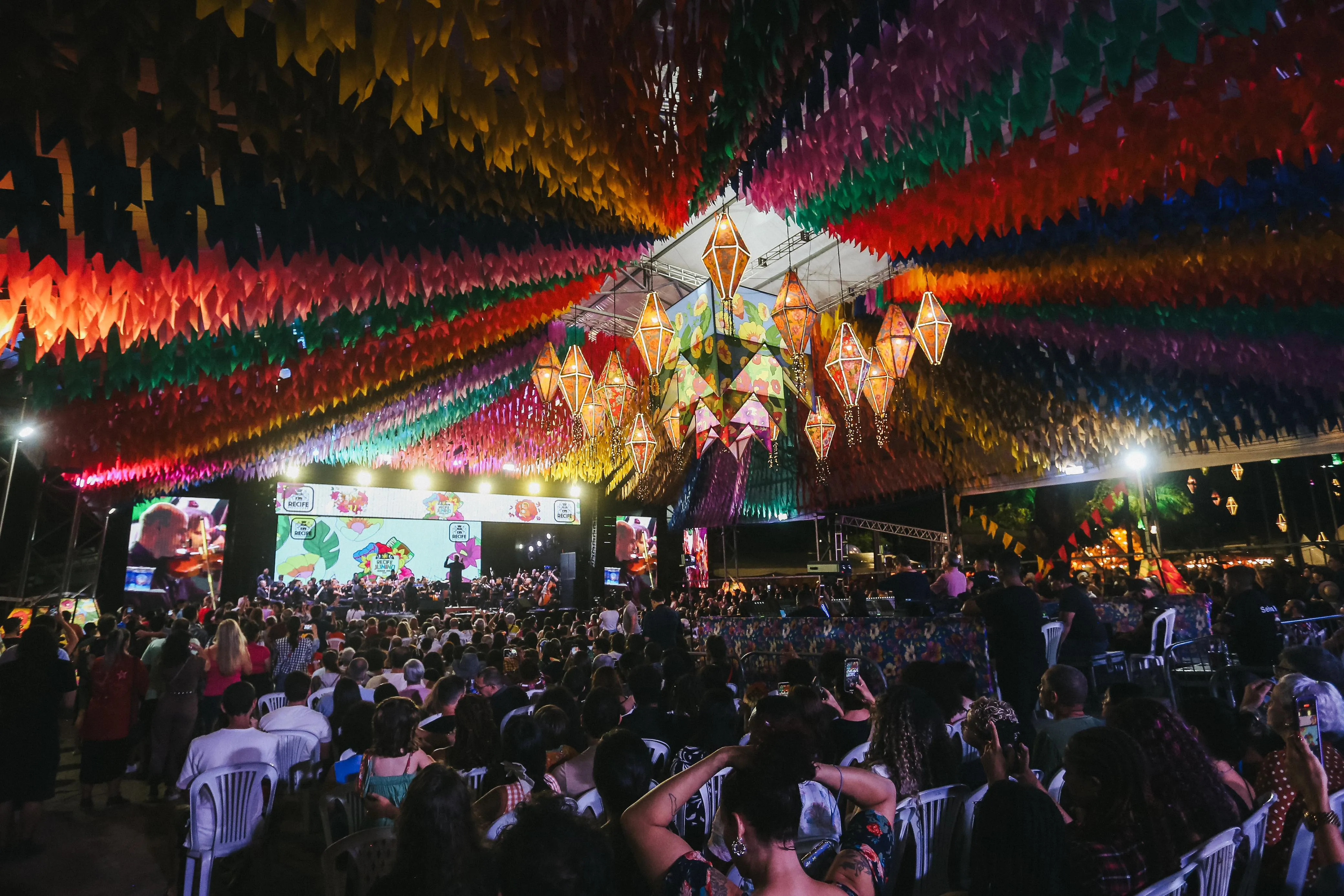 Imagem ilustrativa da imagem Vai passar o feriado do São João no Recife? Veja programação dos polos juninos