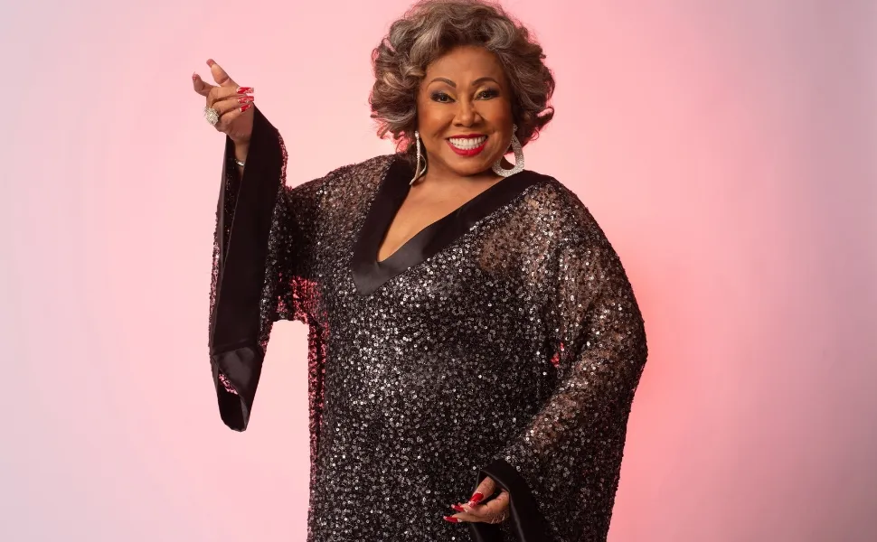 Imagem ilustrativa da imagem Alcione feroz e sem “nhenhenhem” em novo álbum de inéditas