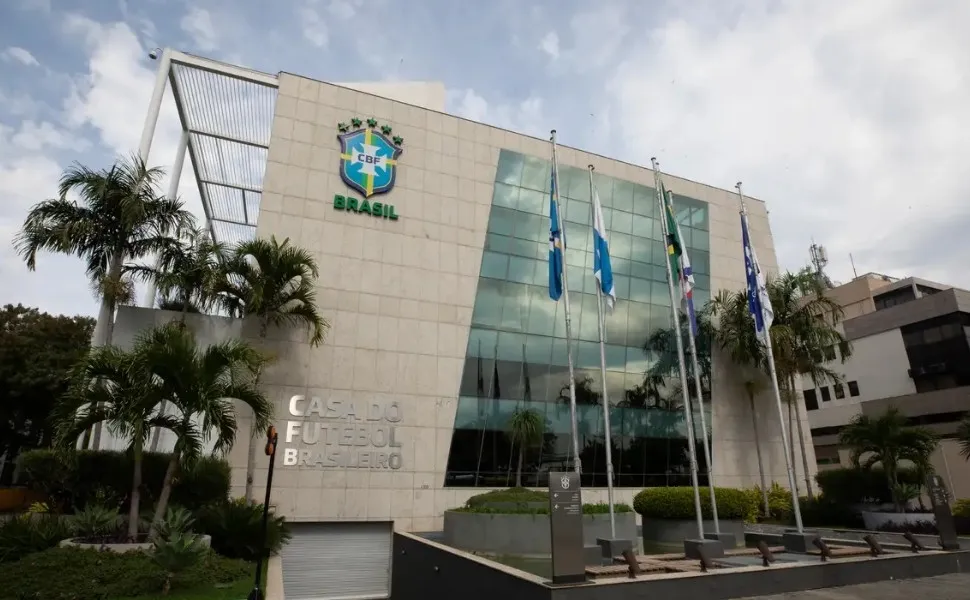 Imagem ilustrativa da imagem CBF publica edital de nova eleição e agenda pleito para 25 de maio