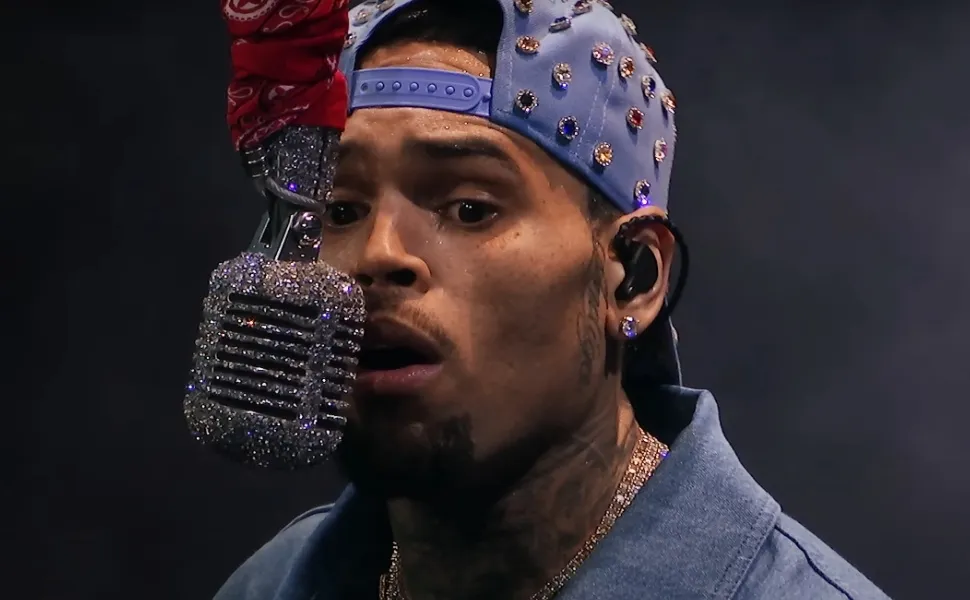 Imagem ilustrativa da imagem Chris Brown é preso no Reino Unido por suspeita de agressão em boate de luxo