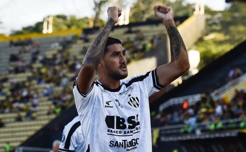 Imagem ilustrativa da imagem Córdoba vence, e Flamengo pode ser eliminado da Libertadores na quinta