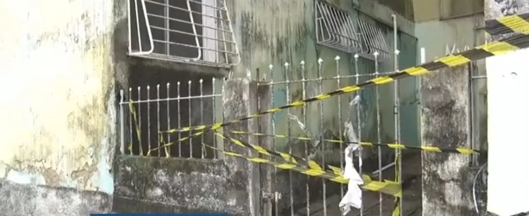 Imagem ilustrativa da imagem Famílias deixam residencial interditado pela Defesa Civil em Abreu e Lima
