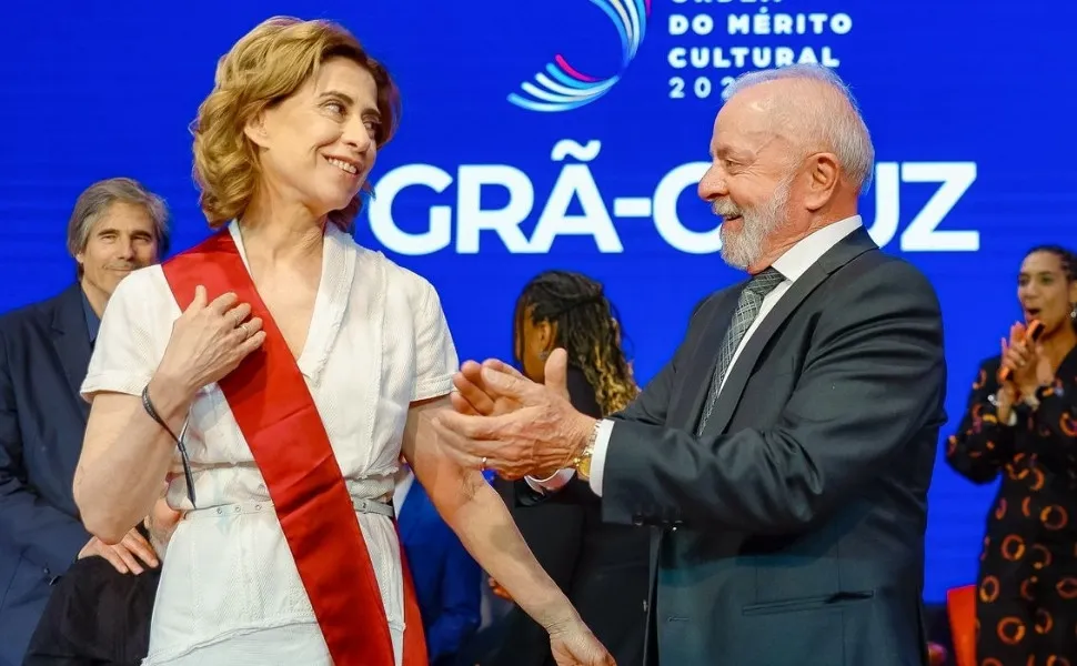 Imagem ilustrativa da imagem Fernanda Torres e Walter Salles recebem maior distinção da cultura brasileira
