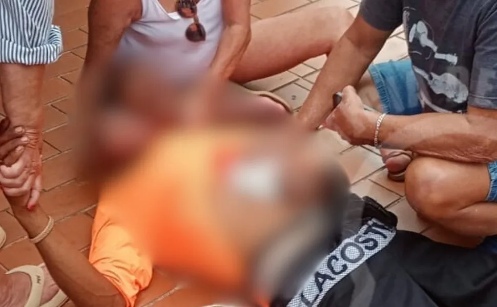 Imagem ilustrativa da imagem Idoso esfaqueia garçom de quiosque e é preso em Guarapari