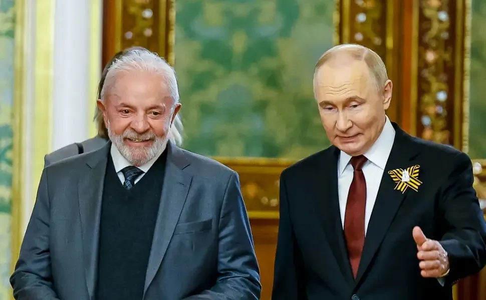 Imagem ilustrativa da imagem 'Ô, companheiro Putin, vá negociar', diz Lula ao russo sobre fim da guerra