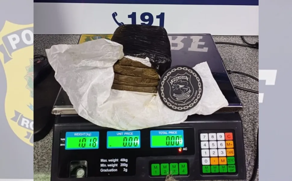Imagem ilustrativa da imagem Polícia Rodoviária encontra um quilo de haxixe em ônibus