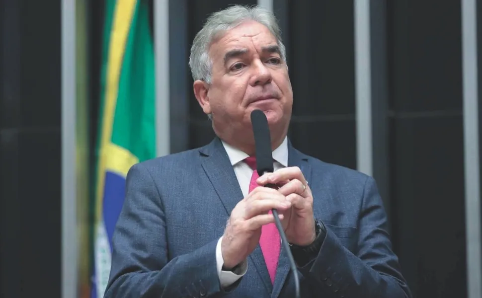 Imagem ilustrativa da imagem Projeto facilita a compra de carros por idosos