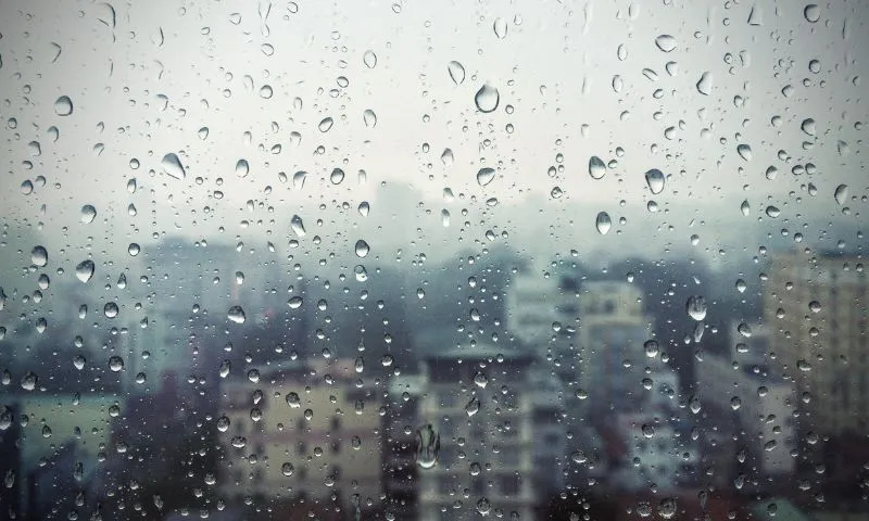 Imagem ilustrativa da imagem RMR pode ter pancadas de chuva moderadas durante a terça-feira, alerta Apac