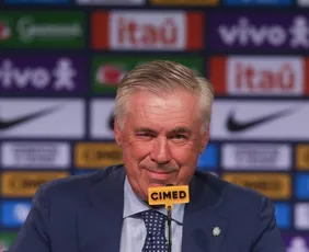 Imagem ilustrativa da imagem Ancelotti confirma Wesley na lateral e sinaliza que pode ficar na seleção para 2030