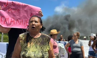 Imagem ilustrativa da imagem Protesto em Noronha cobra justiça e mudanças na gestão da ilha
