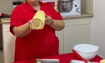 Imagem ilustrativa da imagem Na terra das comidas gigantes, este sábado tem o maior bolo de rolo do mundo