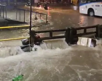 Imagem ilustrativa da imagem Chuvas intensas já causam transtornos no Grande Recife