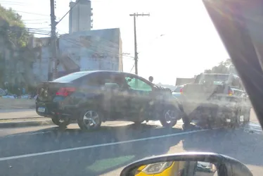 Imagem ilustrativa da imagem Acidente envolvendo três carros deixa feridos na Curva do Saldanha