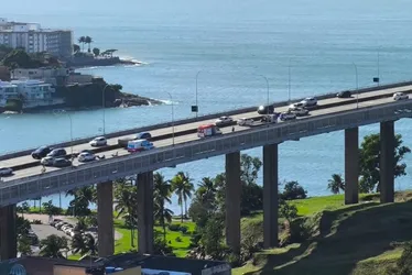 Imagem ilustrativa da imagem Acidente na Terceira Ponte deixa motociclista ferido