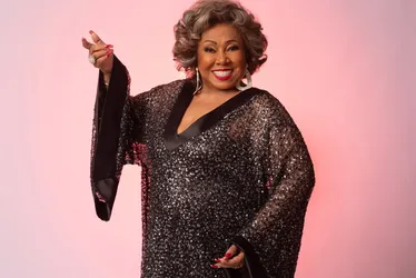 Imagem ilustrativa da imagem Alcione feroz e sem “nhenhenhem” em novo álbum de inéditas